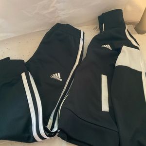 Adidas sweatsuit unisex